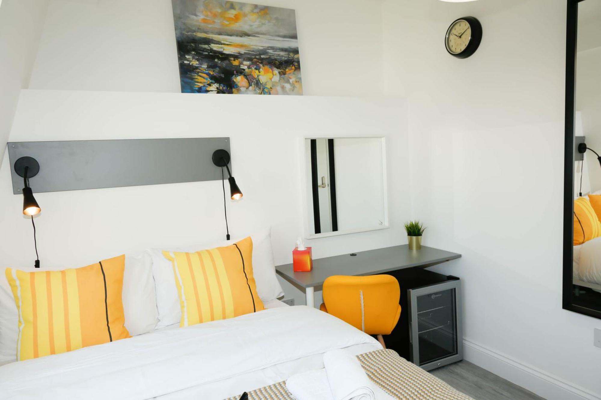 Luxury Rooms In Camden Town Near Shops, Cafes, Bars & Metro With Shared Bathrooms London Exteriör bild